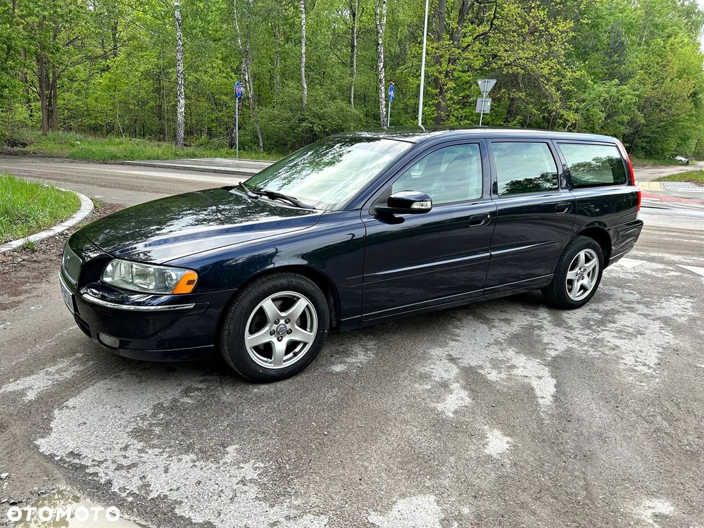 Volvo V70 2.4 Momentum - 2