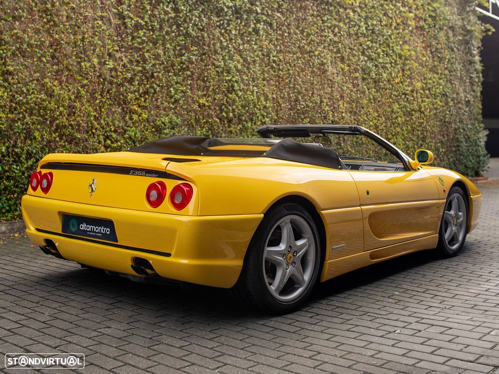 Ferrari 355 Spider - 17