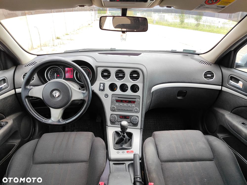 Alfa Romeo 159 1.9JTDM Impression - 9