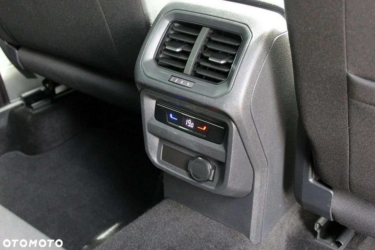 Volkswagen Tiguan - 15