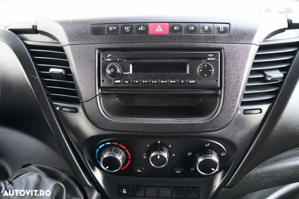 Iveco DAILY 35-130 / AUTOBUZ / 7 LOCURI / TABLĂ / DUBIȚĂ / IMPORTAT - 28