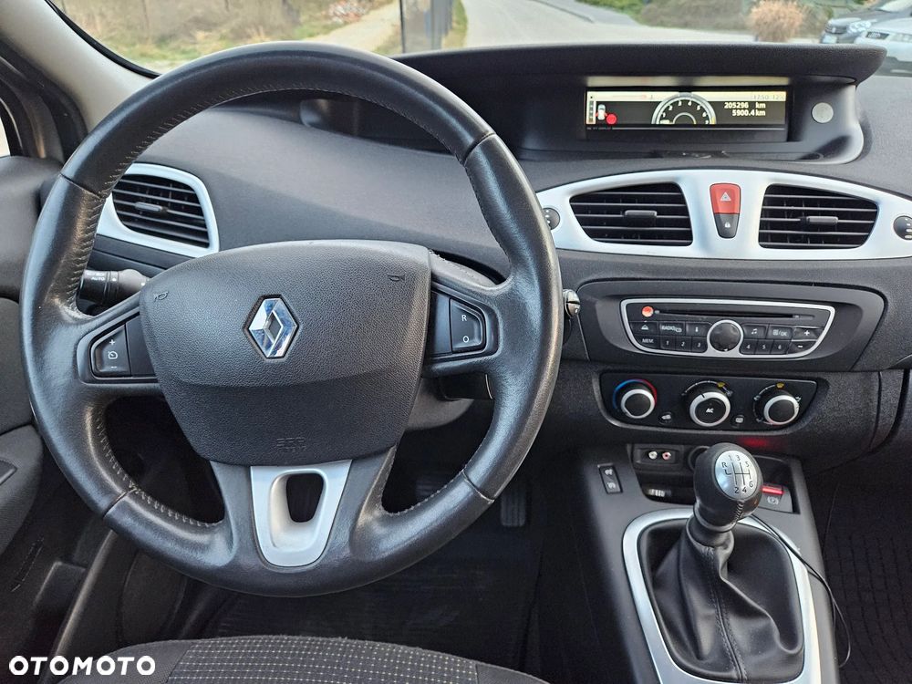 Renault Grand Scenic 1.6 16V 110 Dynamique - 10