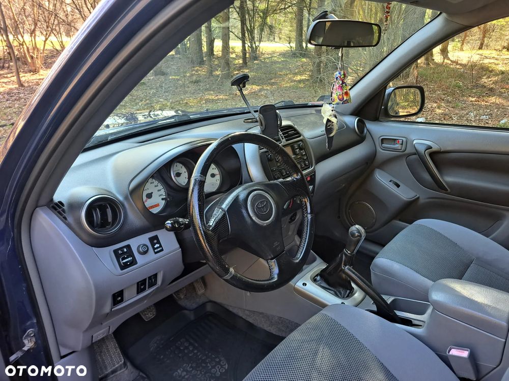 Toyota RAV4 D-4D 4x4 Executive - 10