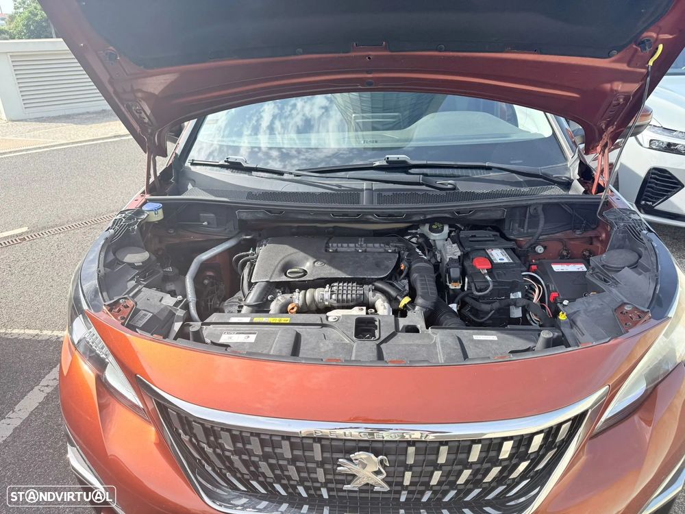 Peugeot 3008 BlueHDi 120 Stop & Start EAT6 Allure - 4