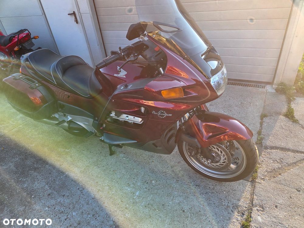 Honda ST - 3