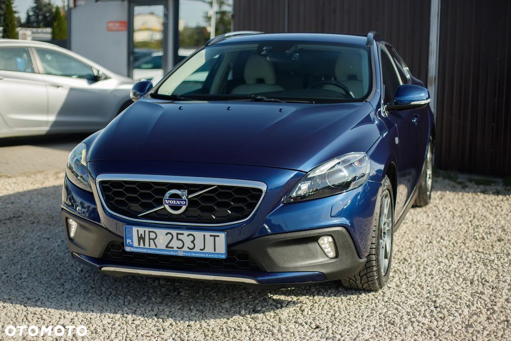 Volvo V40 Cross Country D3 Geartronic Ocean Race - 11