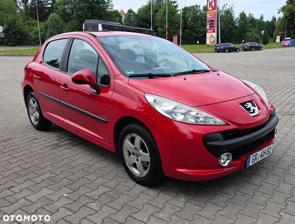 Peugeot 207 - 2
