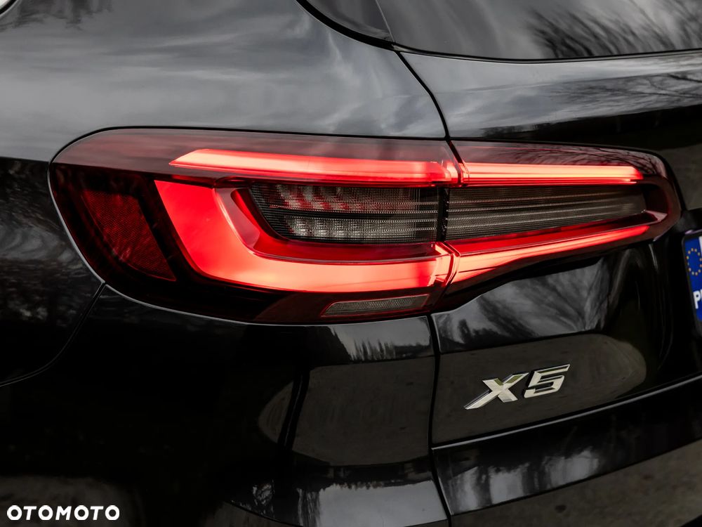 BMW X5 xDrive30d mHEV - 35