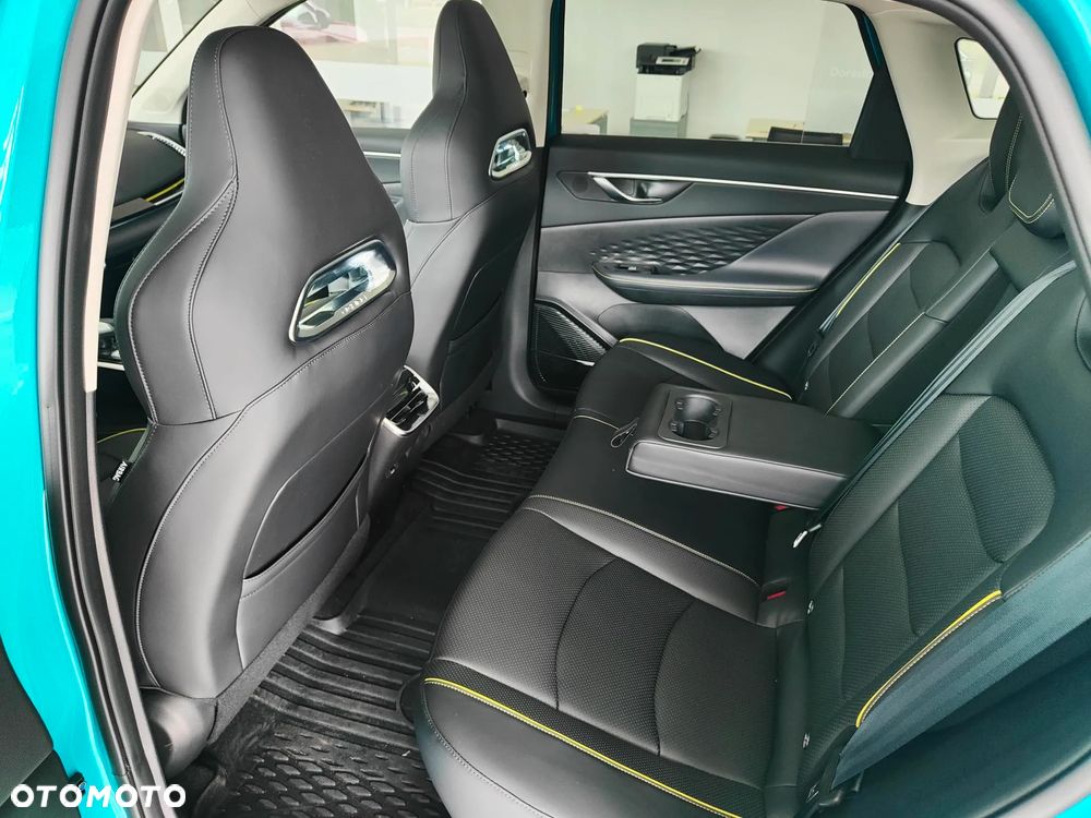 BAIC 5 1.5T Comfort DCT - 11