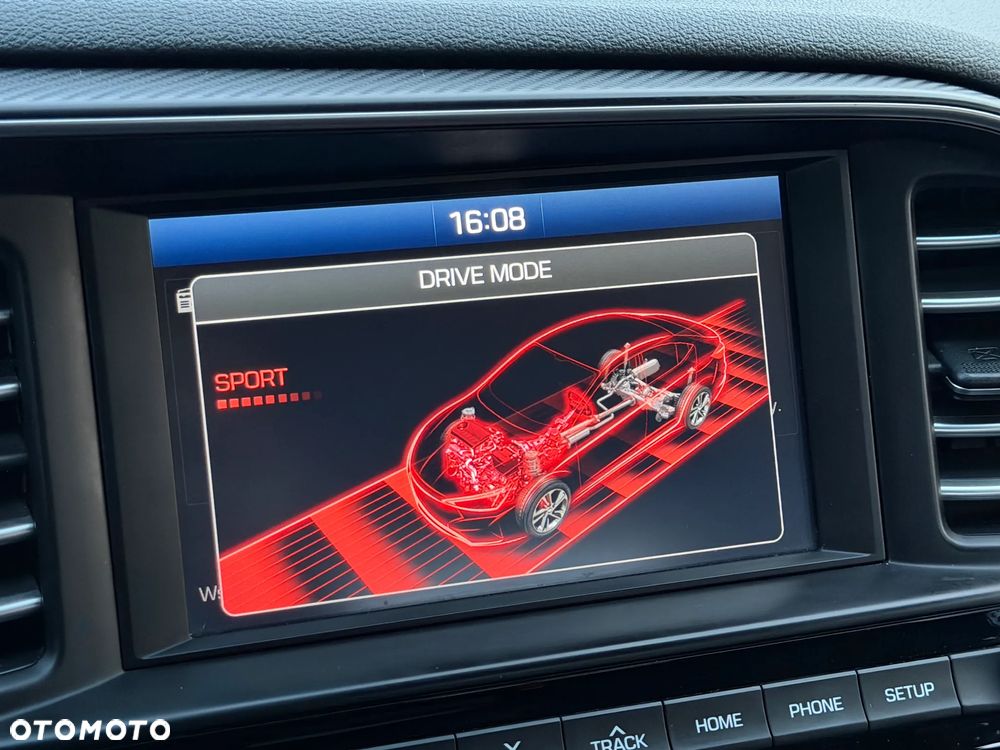 Hyundai Elantra 1.6 Comfort - 20