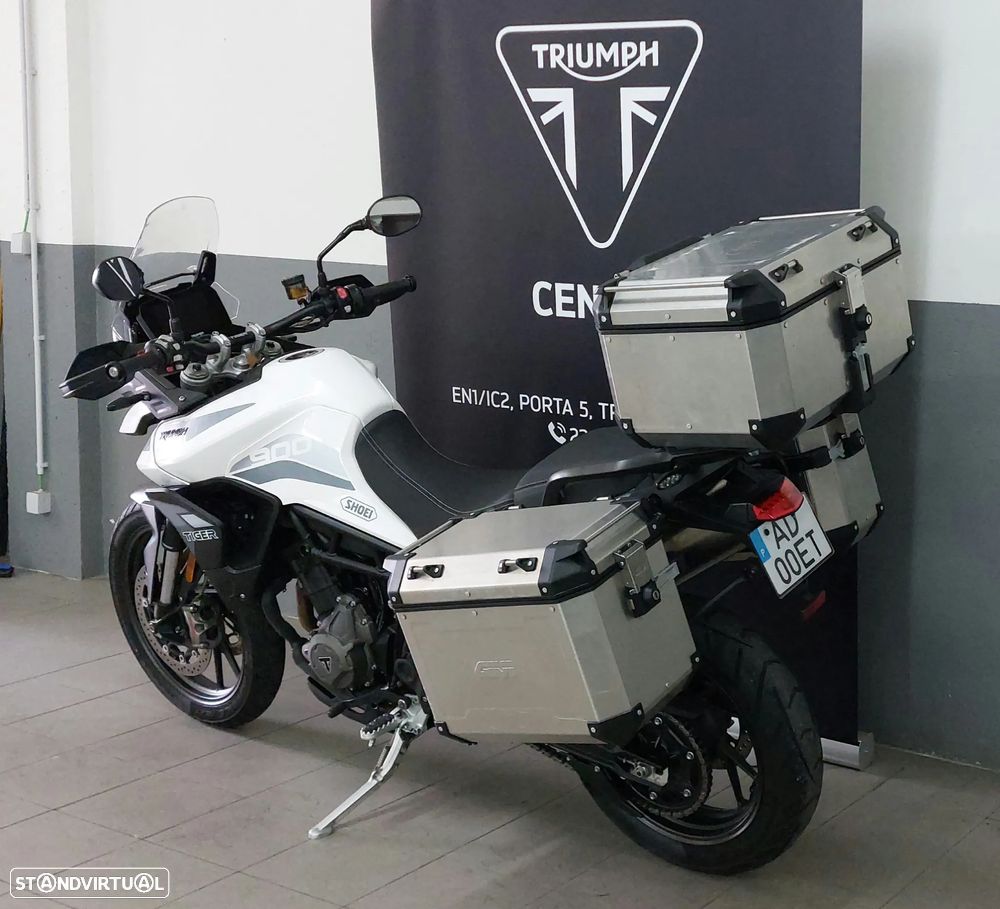 Triumph Tiger 900 GT - 4
