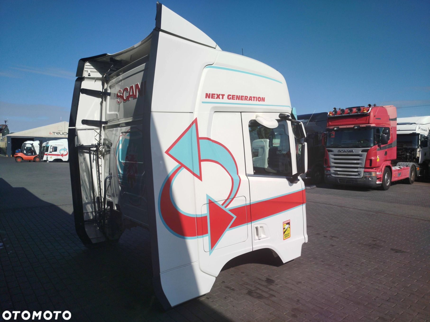 KABINA SCANIA R NTG - 4