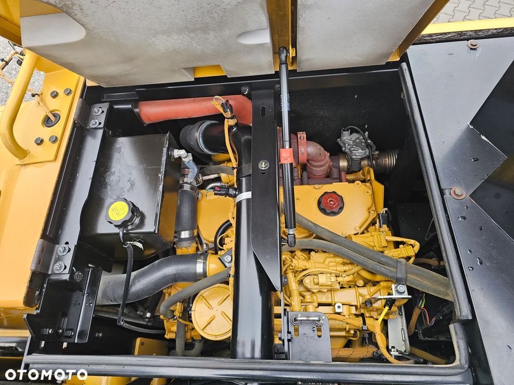 Caterpillar M 315 F - 19