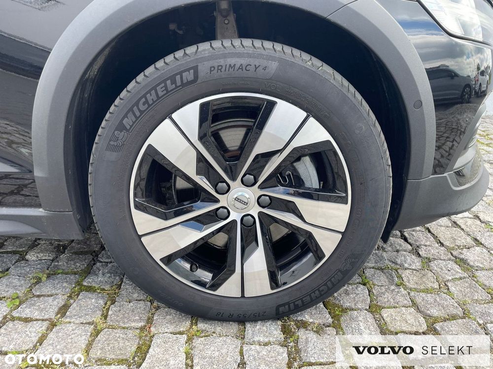 Volvo V60 Cross Country - 40