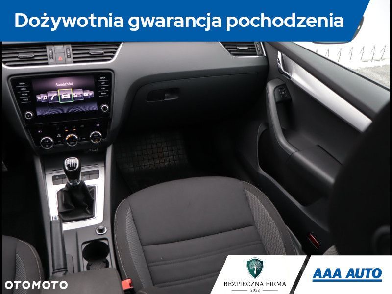Skoda Octavia - 10