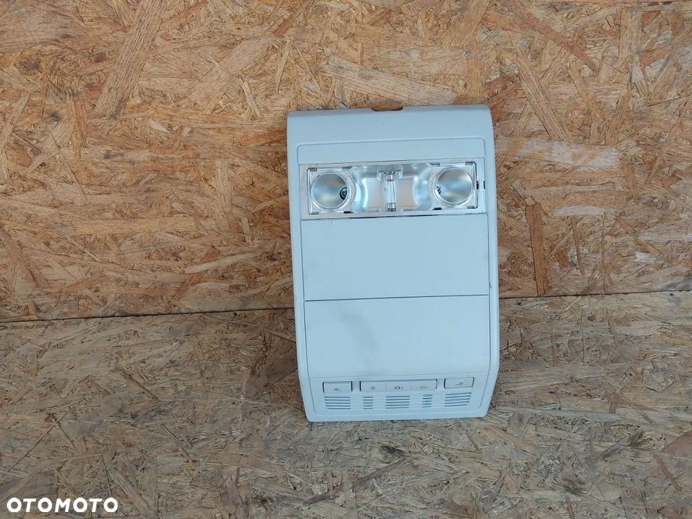 lampka oświetlenie kabiny podsufitki vw multivan caravelle t6 2018r 7e5867485c - 1