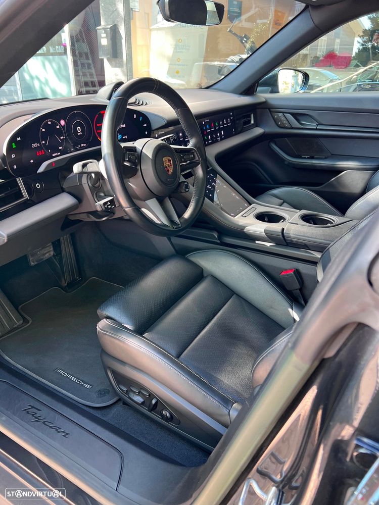 Porsche Taycan Sport Turismo Standard - 23