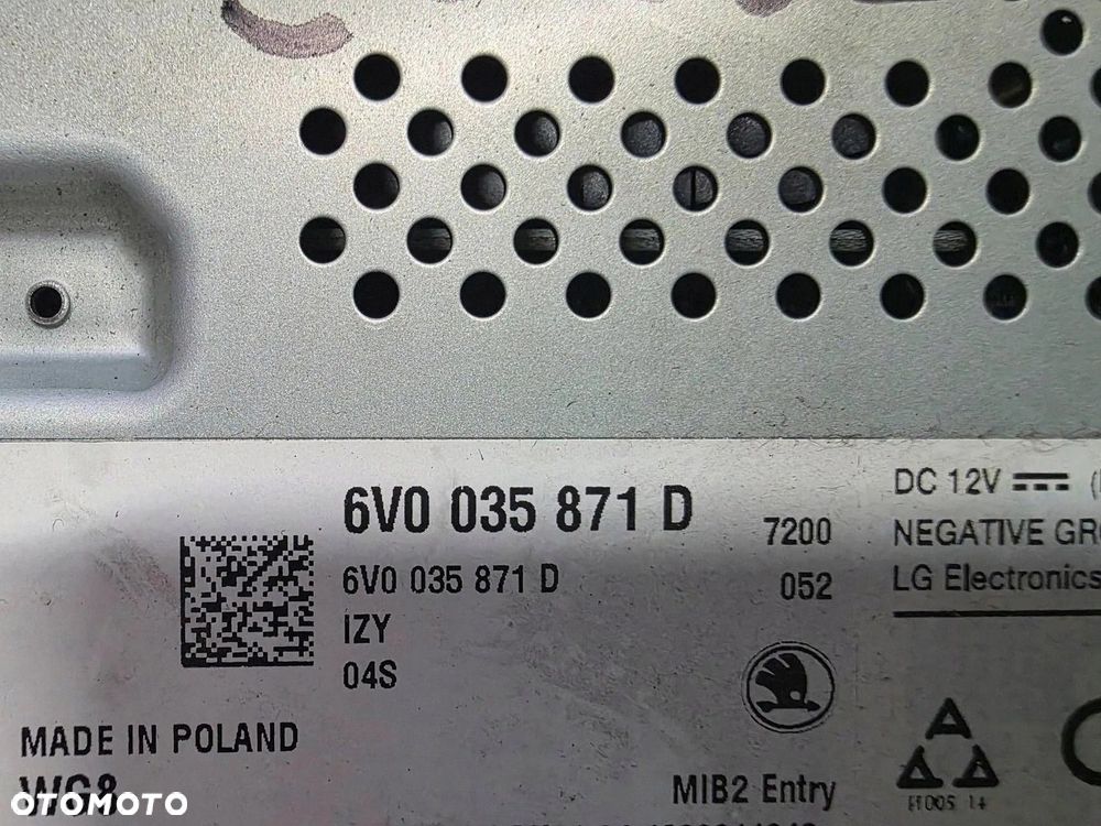 RADIO WYŚWIETLACZ EKRAN SKODA FABIA III MK3 OE 6V0035871D - 5