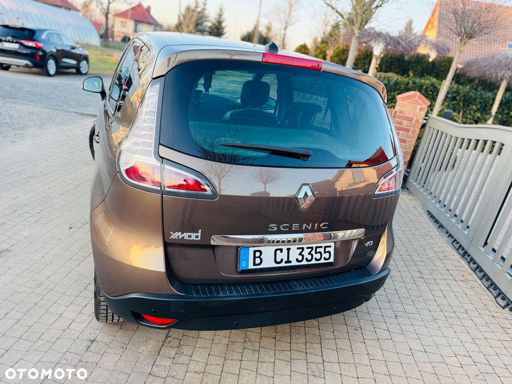 Renault Scenic 1.5 dCi Energy Limited EDC EU6 - 30