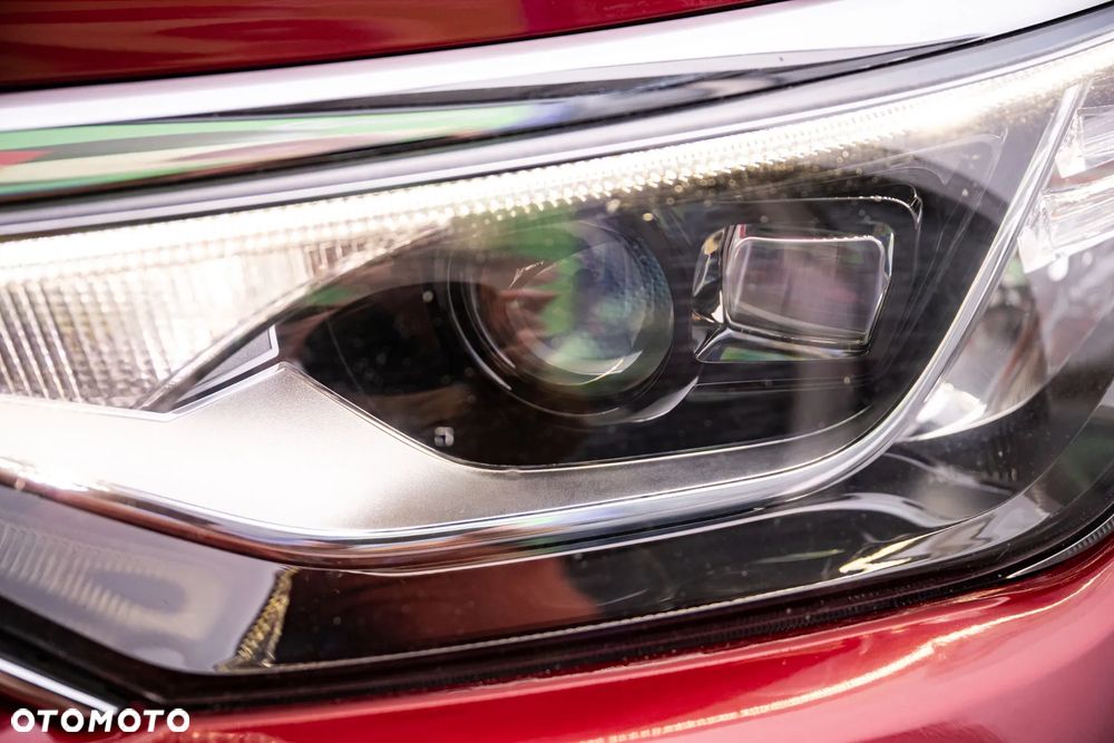 Toyota Auris Hybrid 135 Premium - 31