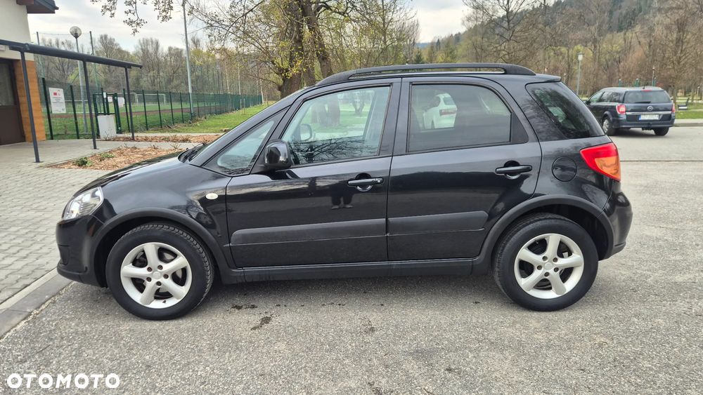 Suzuki SX4 1.6 VVT 4x4 Club - 5