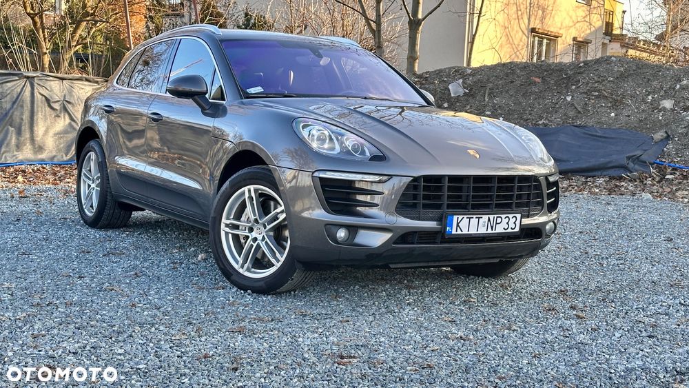 Porsche Macan - 1