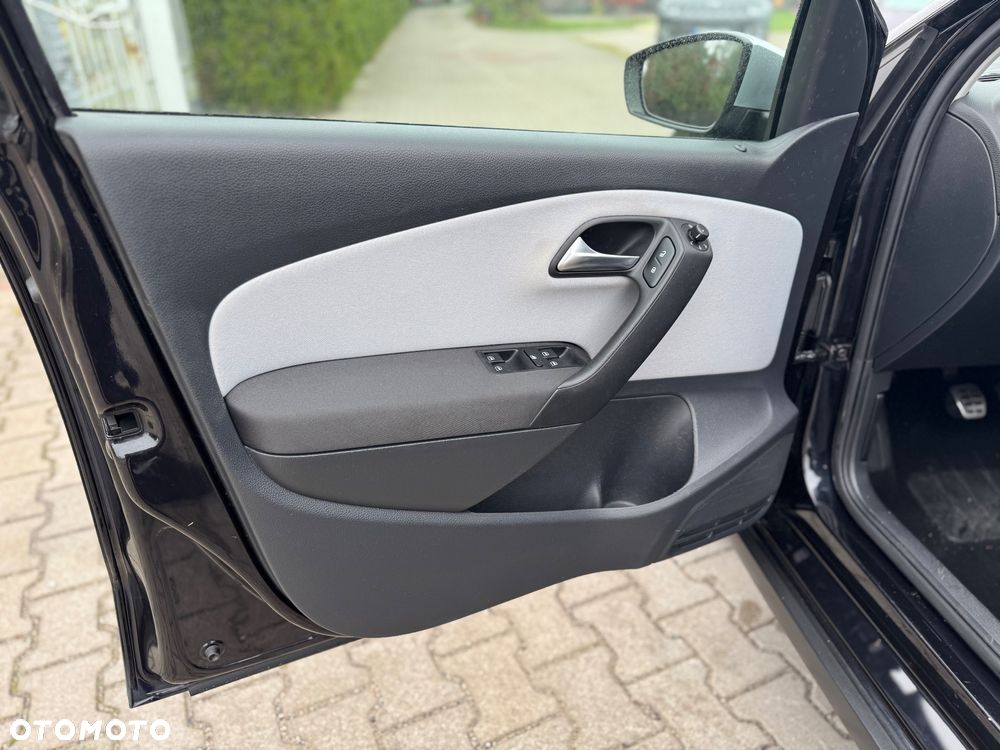 Volkswagen Polo Cross 1.6 TDI DPF - 18