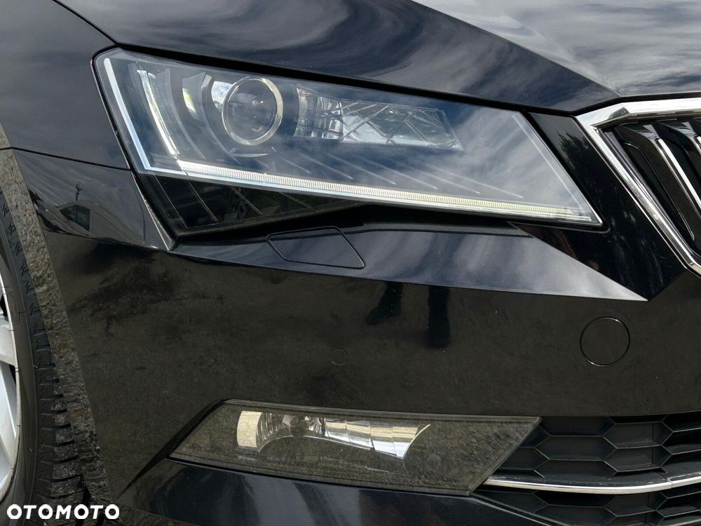 Skoda Superb 2.0 TDI Style - 37