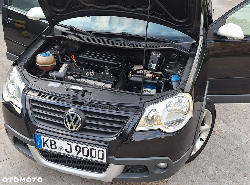 Volkswagen Polo Cross - 12