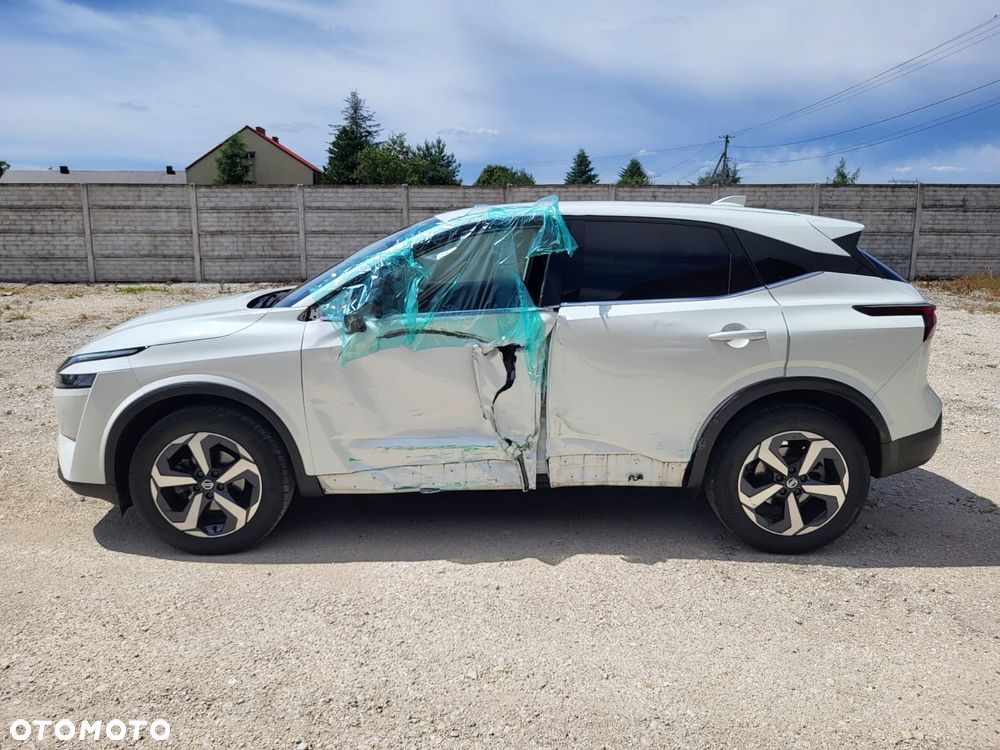 Nissan Qashqai - 1