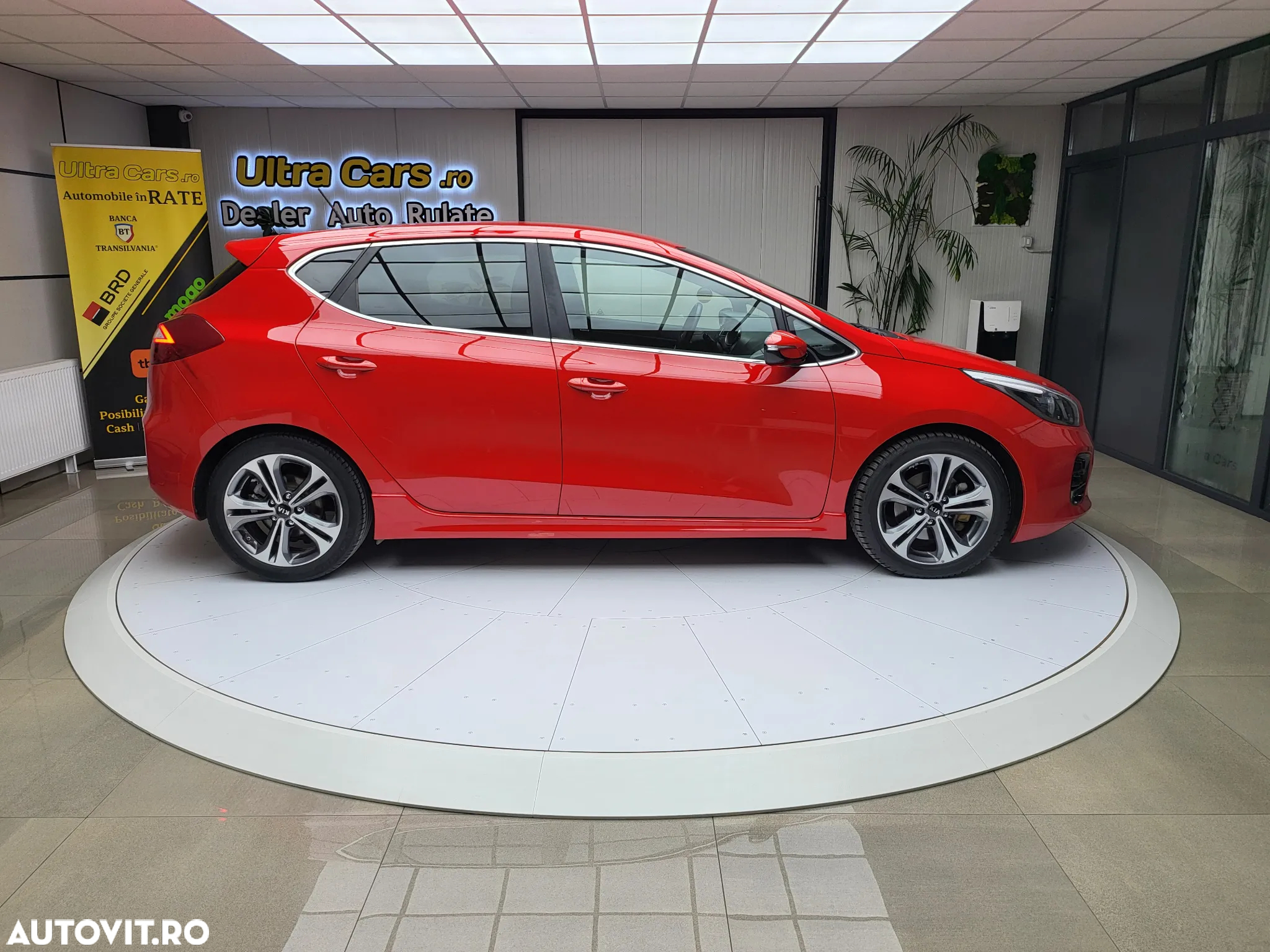 Kia Ceed 1.6 CRDi 136 ISG SW GT Line - 7