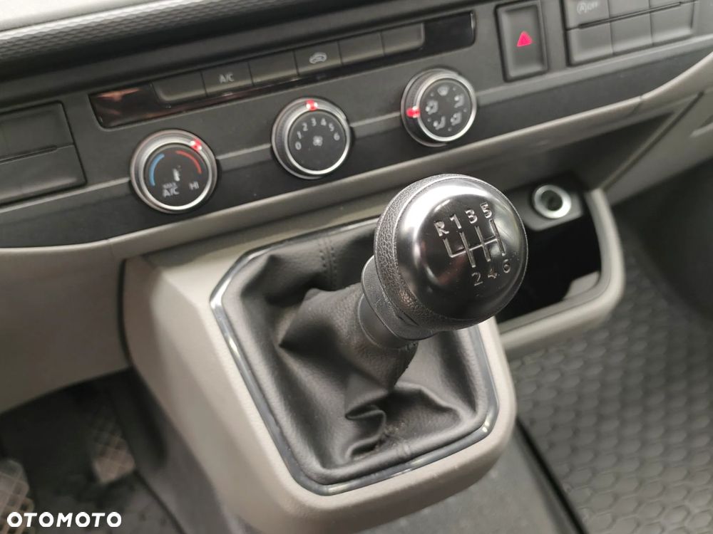 Volkswagen Transporter 2022