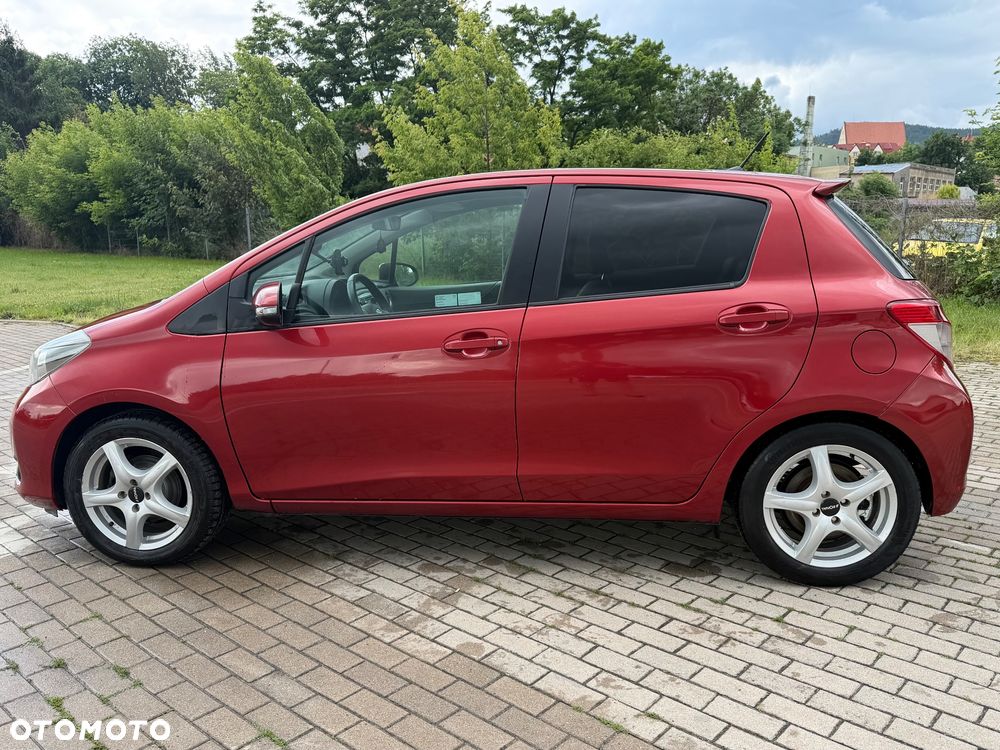 Toyota Yaris 1.33 Premium - 3