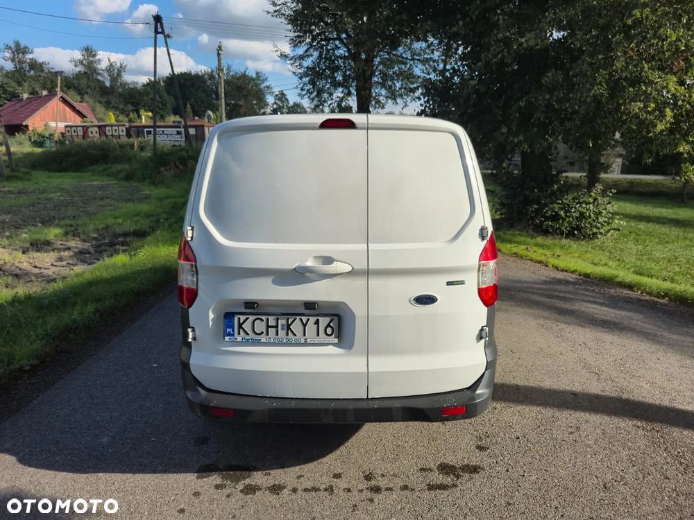 Ford Transit Courier - 6