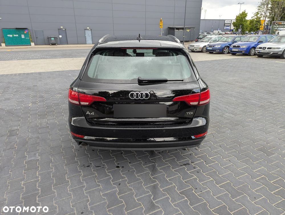 Audi A4 2.0 TDI S tronic - 6