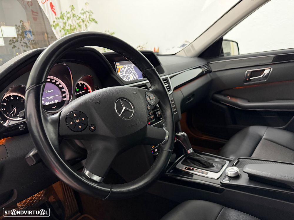 Mercedes-Benz E 250 CDI Avantgarde BlueEfficiency Auto. - 28