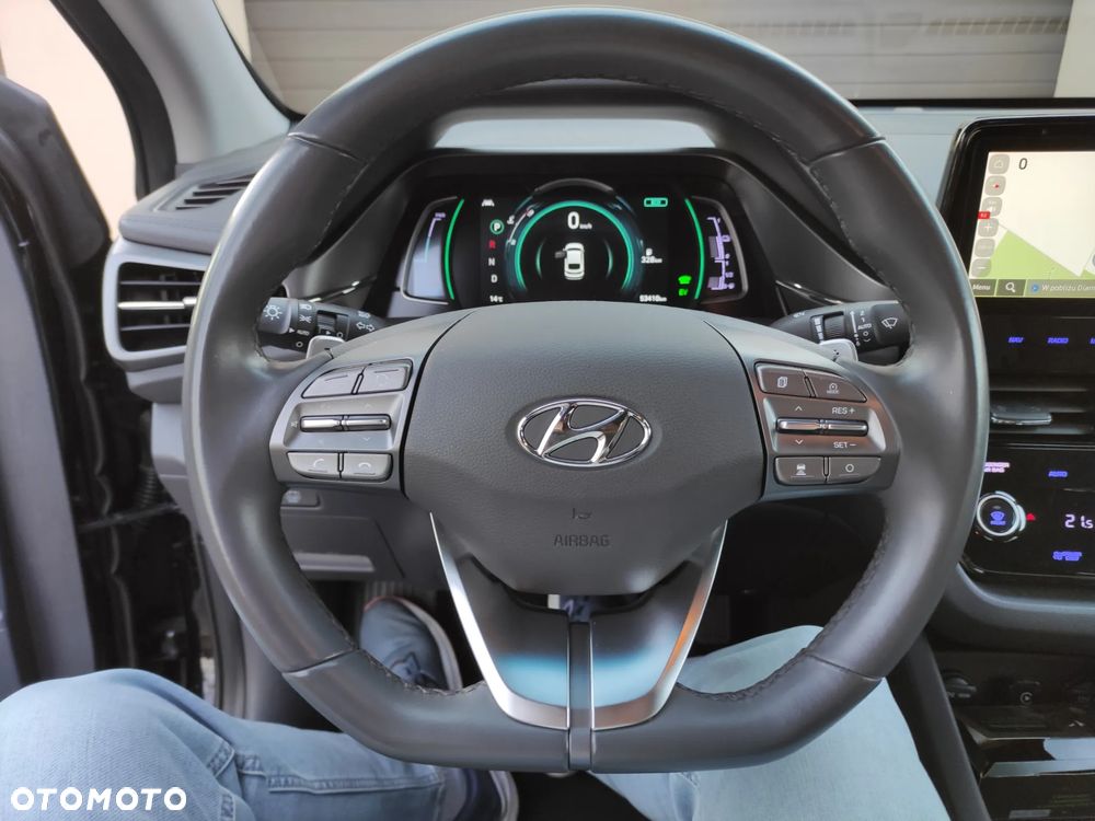 Hyundai IONIQ 1.6 GDI Premium - 24