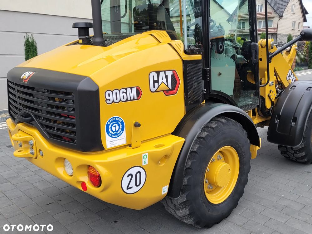 Caterpillar 906M / nowy model 2022r. / łyżka otwierana + widły / SUPER STAN - 13