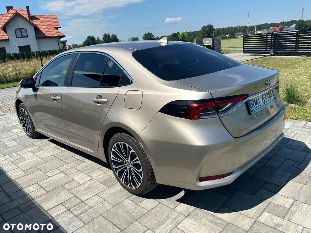 Toyota Corolla 1.8 Hybrid Executive - 8