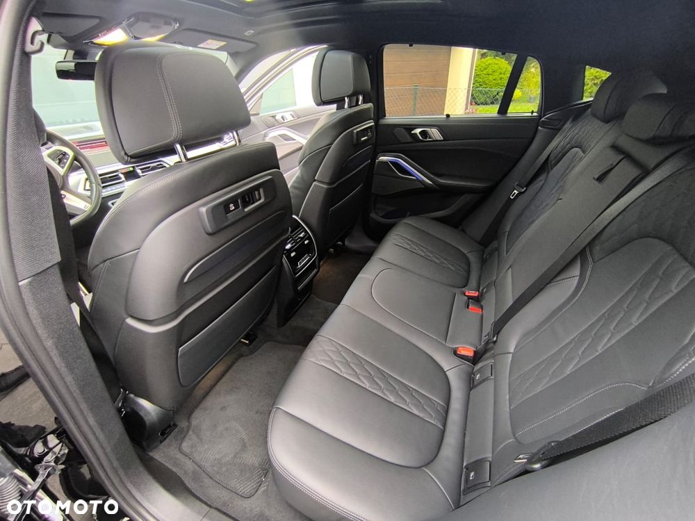 BMW X6 - 21