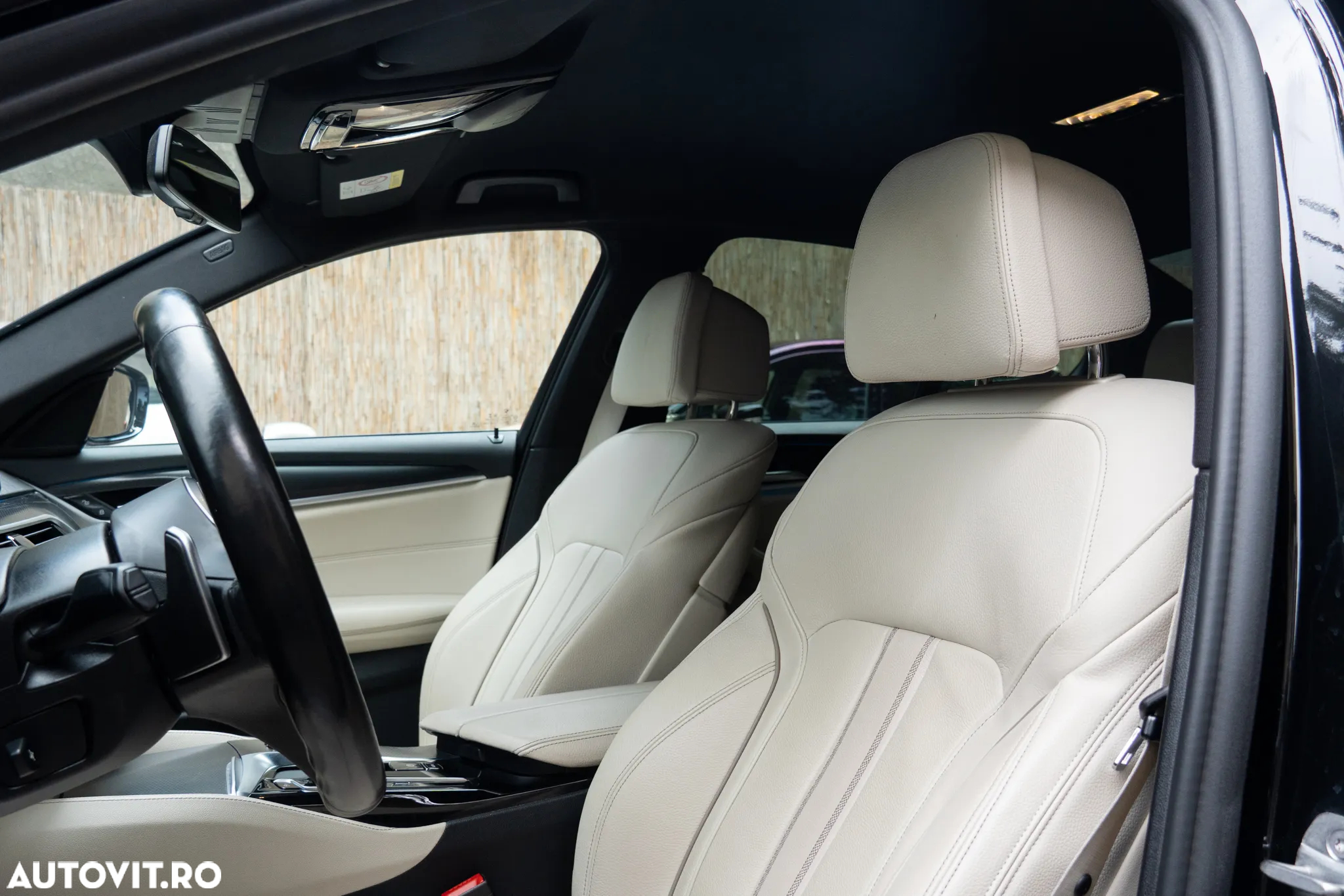 BMW Seria 5 530e xDrive AT PHEV - 11
