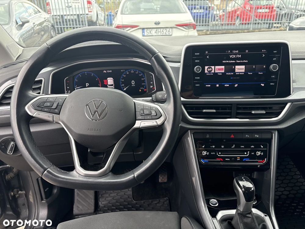 Volkswagen T-Roc - 14