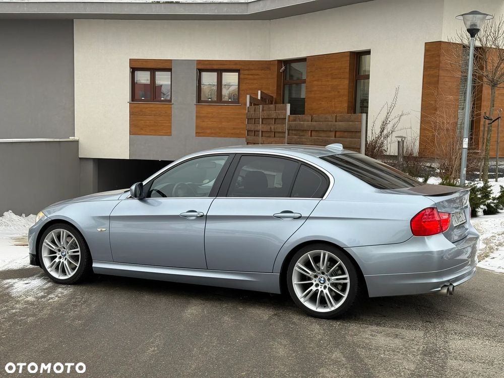 BMW Seria 3 320d Efficient Dynamics Edition - 14