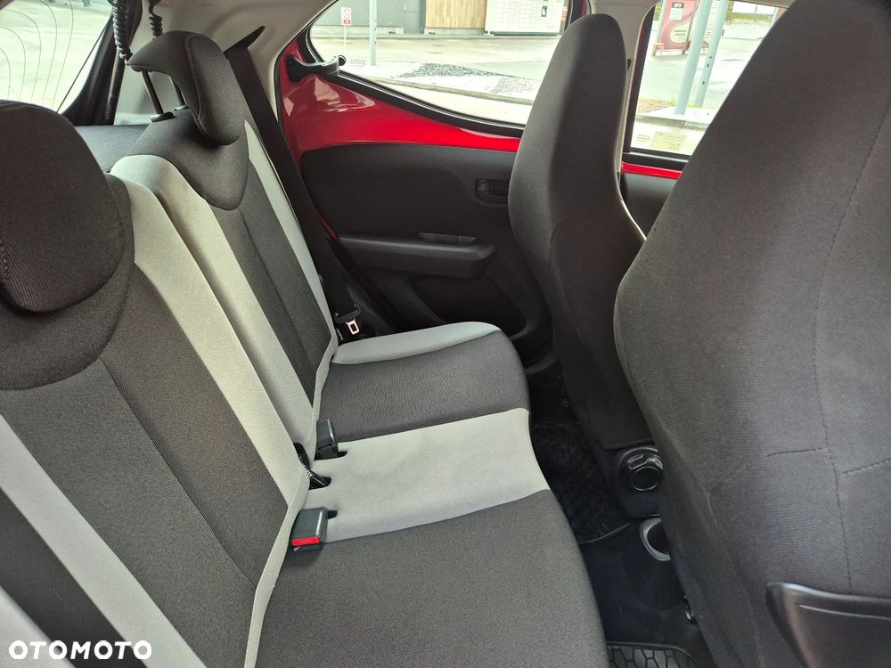 Toyota Aygo 1.0 VVT-i Sprint EU6 - 24