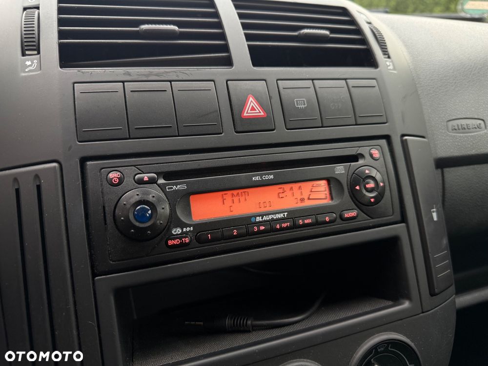 Volkswagen Polo - 10