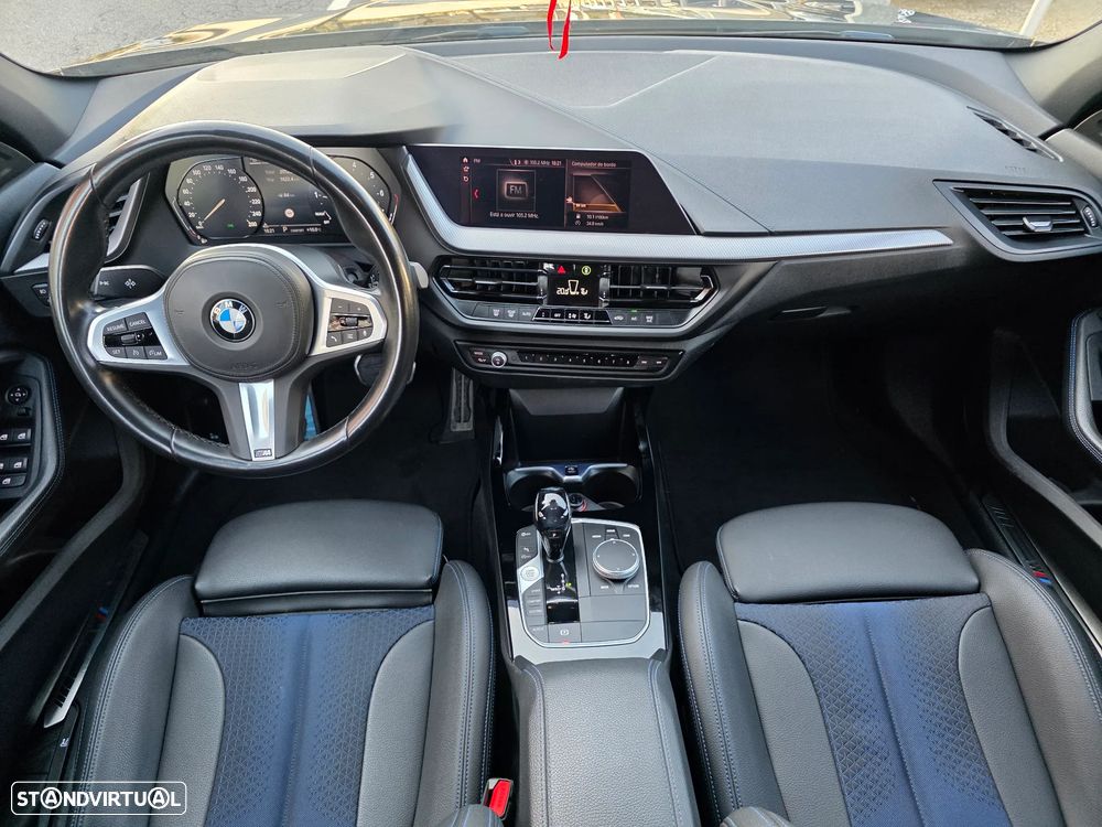BMW 118 i Pack Desportivo M Auto - 11