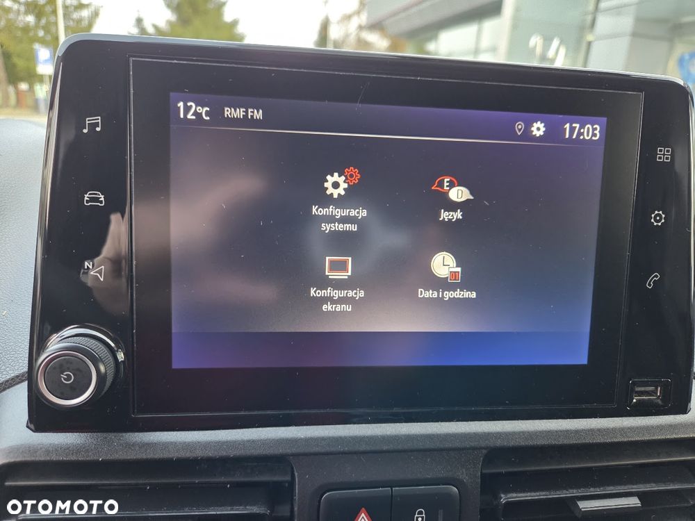 Opel COMBO - 17