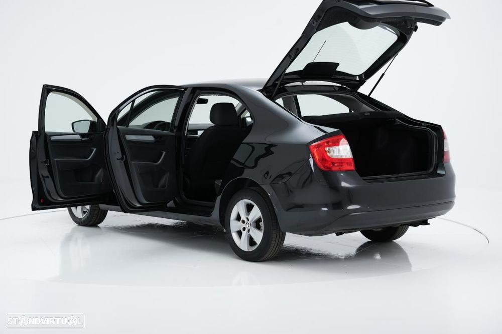 Skoda Rapid - 5