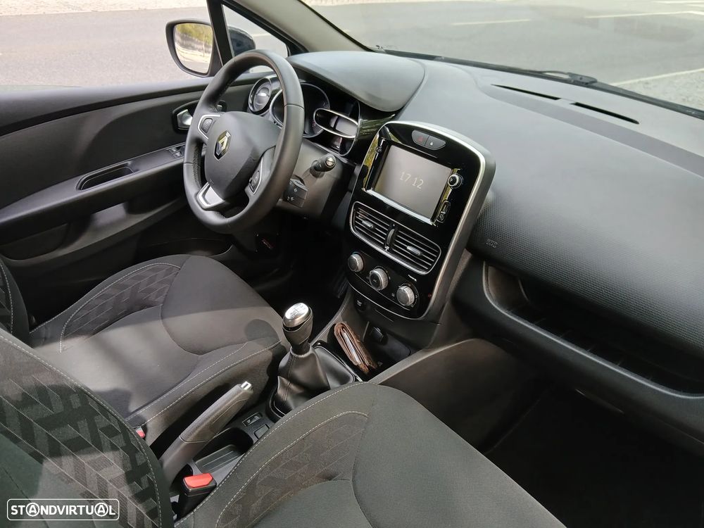 Renault Clio 1.5 dCi Limited EDition - 9