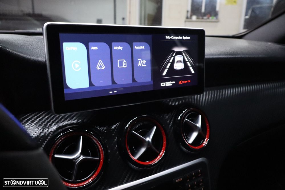 Mercedes-Benz A 45 AMG 4Matic Speedshift 7G-DCT - 29